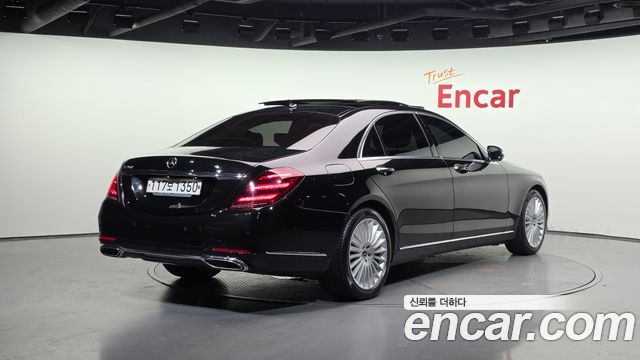 Mercedes-Benz S-Class S350L