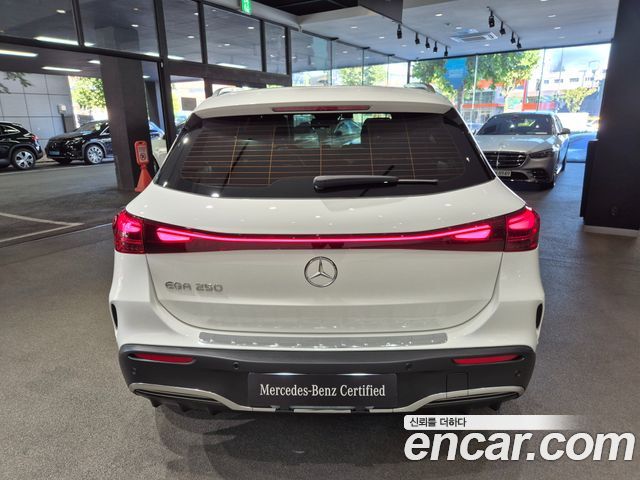 Mercedes-Benz EQA EQA250 AMG Line