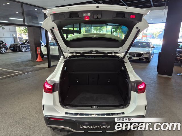 Mercedes-Benz EQA EQA250 AMG Line
