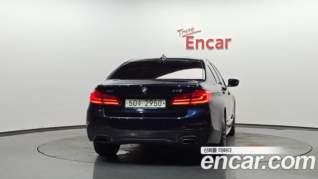 BMW 5-Series 530i xDrive M Sport Package Plus