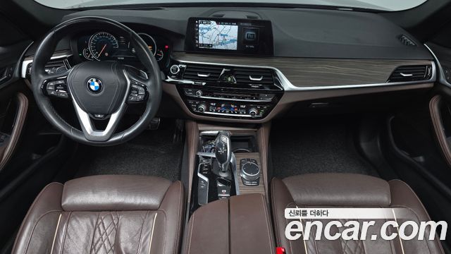 BMW 5-Series 530i xDrive M Sport Package Plus