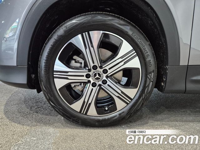 Mercedes-Benz EQB EQB300 4MATIC Progressive