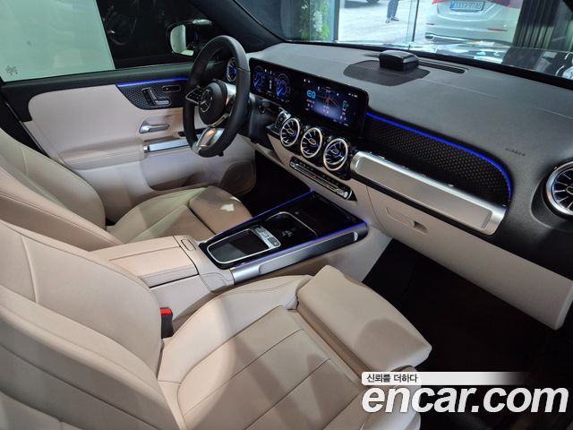 Mercedes-Benz EQB EQB300 4MATIC Progressive