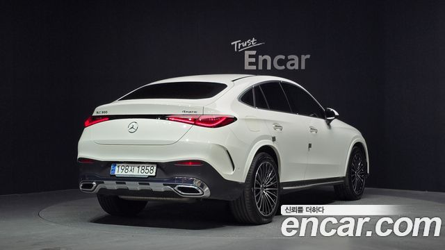 Mercedes-Benz GLC-Class GLC300 4MATIC Coupe
