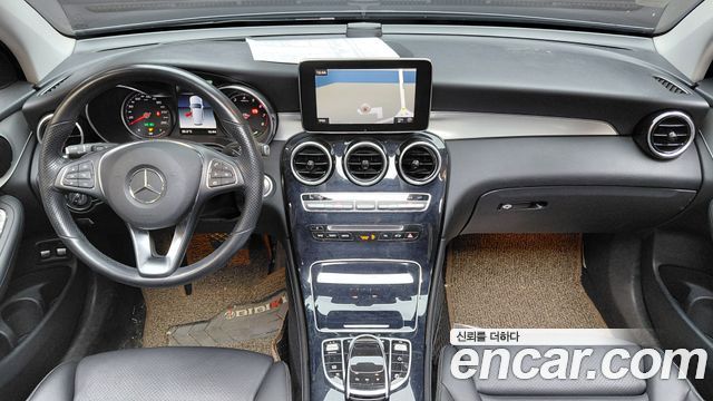 Mercedes-Benz GLC-Class GLC350e 4MATIC Premium