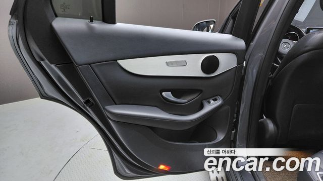 Mercedes-Benz GLC-Class GLC350e 4MATIC Premium