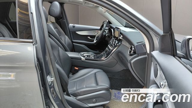 Mercedes-Benz GLC-Class GLC350e 4MATIC Premium