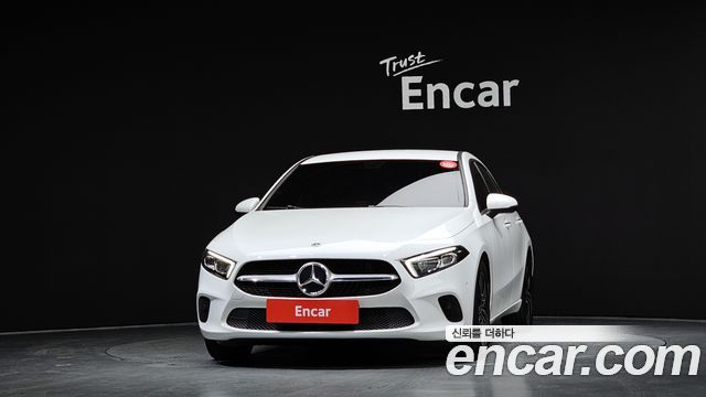 Mercedes-Benz A-Class A220 Hatchback