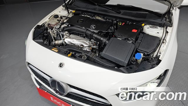 Mercedes-Benz A-Class A220 Hatchback