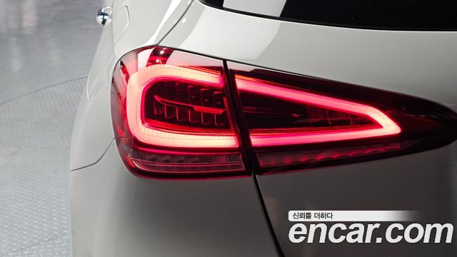 Mercedes-Benz A-Class A220 Hatchback