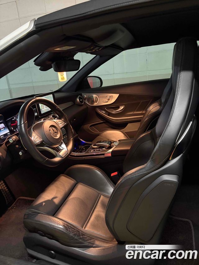 Mercedes-Benz C-Class C63 AMG Cabriolet