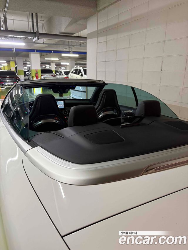 Mercedes-Benz C-Class C63 AMG Cabriolet