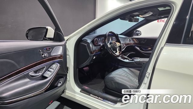 Mercedes-Benz S-Class S560L 4MATIC