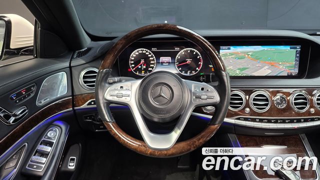 Mercedes-Benz S-Class S560L 4MATIC