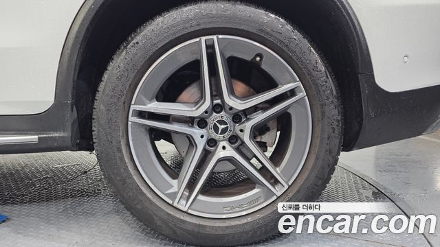 Mercedes-Benz GLC-Class GLC220 d 4MATIC Coupe