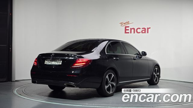 Mercedes-Benz E-Class E250 Avantgarde