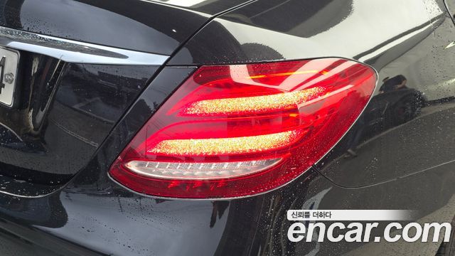 Mercedes-Benz E-Class E250 Avantgarde