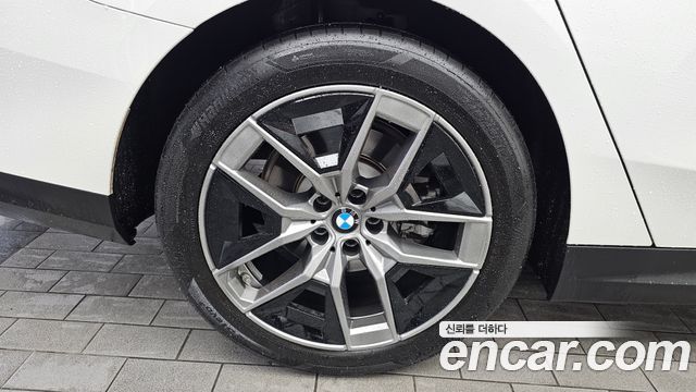 BMW 5-Series 520i