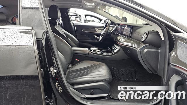 Mercedes-Benz CLS-Class CLS400d 4MATIC AMG Line
