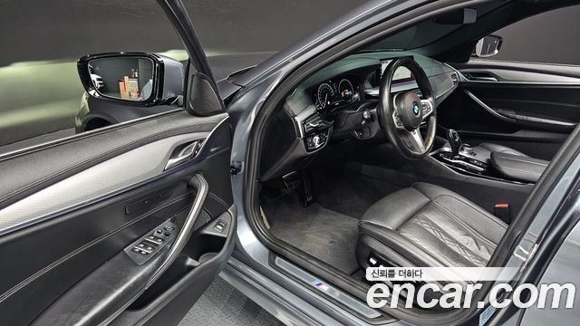 BMW 5-Series 520d M Sport Package Plus