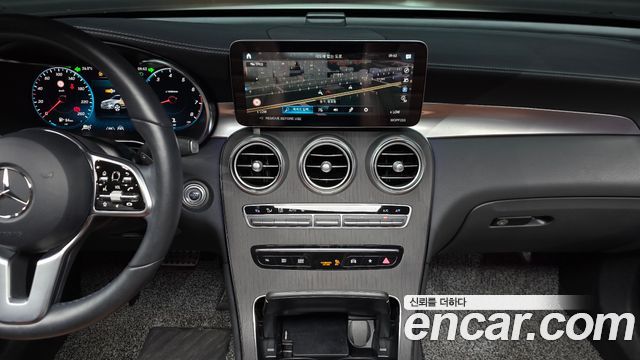 Mercedes-Benz GLC-Class GLC300 4MATIC