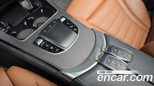 Mercedes-Benz GLC-Class GLC300 4MATIC