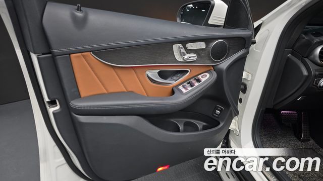 Mercedes-Benz GLC-Class GLC300 4MATIC