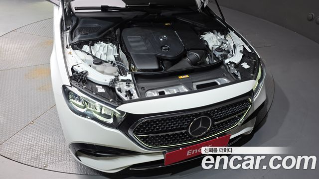 Mercedes-Benz E-Class E200 AMG Line
