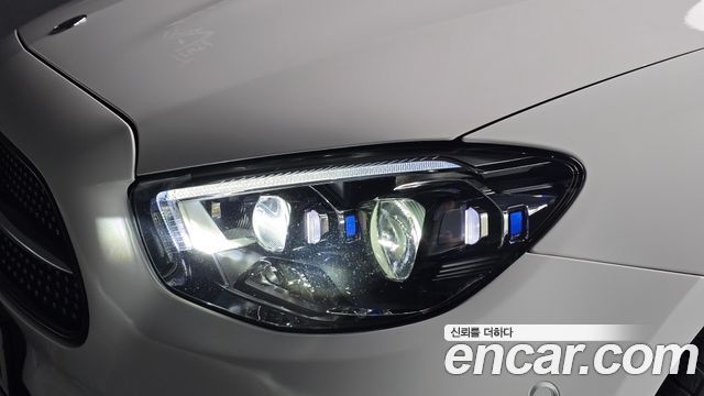 Mercedes-Benz E-Class E220d 4MATIC AMG Line