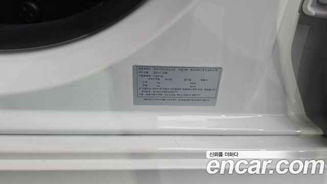 Mercedes-Benz E-Class E220d 4MATIC AMG Line