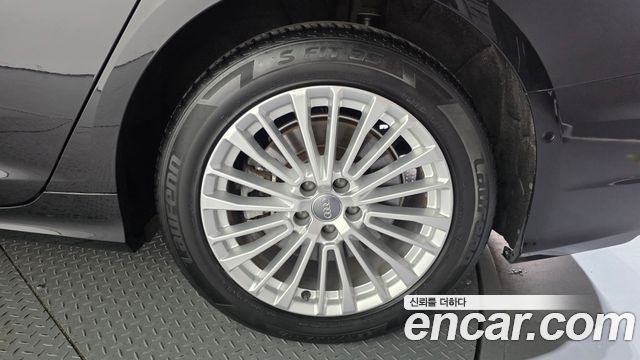 Audi A6 45 TFSI Premium