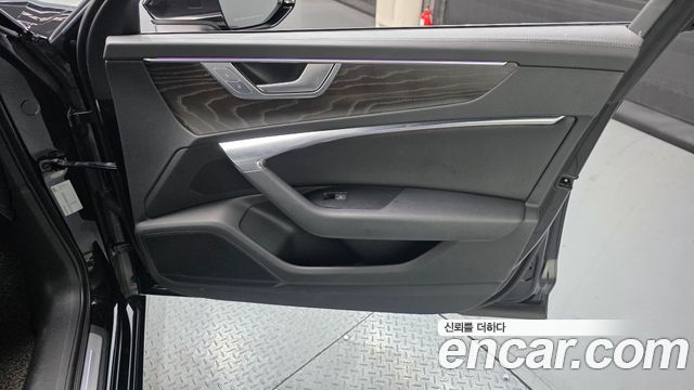Audi A6 45 TFSI Premium
