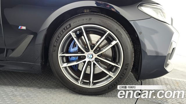 BMW 5-Series 520i M Sport