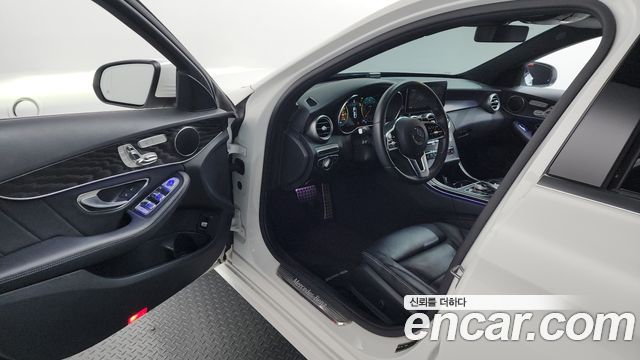 Mercedes-Benz C-Class C220 d 4MATIC AMG Line