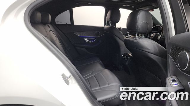 Mercedes-Benz C-Class C220 d 4MATIC AMG Line