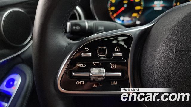 Mercedes-Benz C-Class C220 d 4MATIC AMG Line