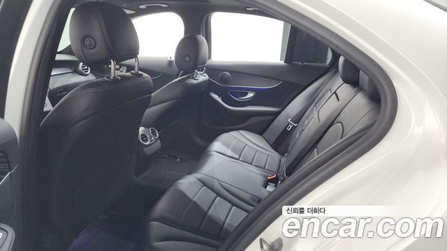 Mercedes-Benz C-Class C220 d 4MATIC AMG Line