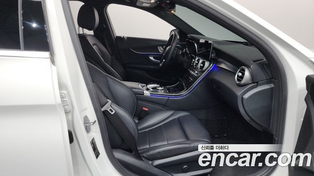 Mercedes-Benz C-Class C220 d 4MATIC AMG Line