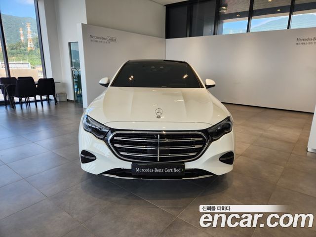 Mercedes-Benz E-Class E450 4MATIC Exclusive