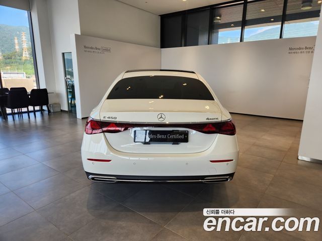 Mercedes-Benz E-Class E450 4MATIC Exclusive