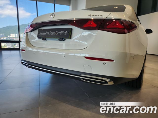 Mercedes-Benz E-Class E450 4MATIC Exclusive