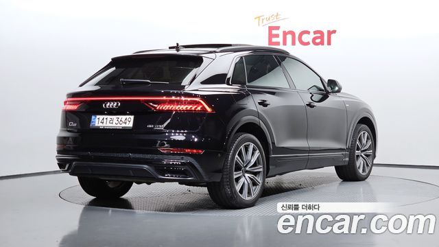 Audi Q8 55 TFSI Quattro Premium