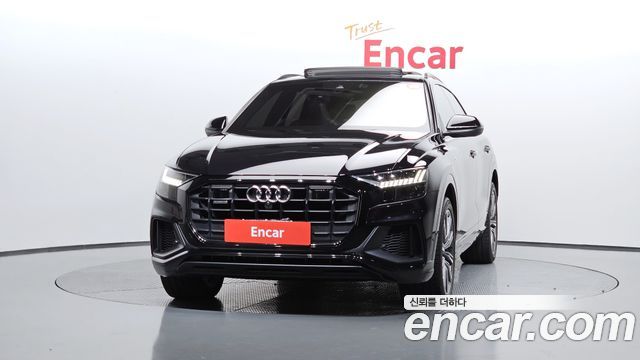 Audi Q8 55 TFSI Quattro Premium