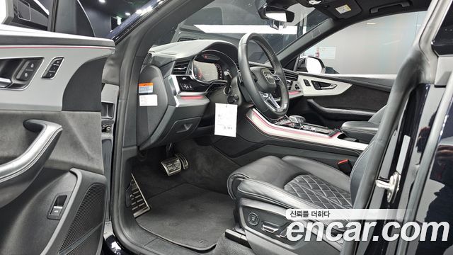 Audi Q8 55 TFSI Quattro Premium