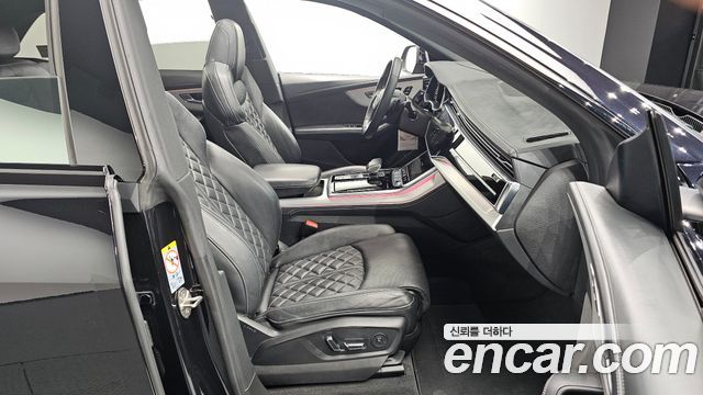 Audi Q8 55 TFSI Quattro Premium