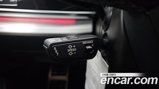 Audi Q8 55 TFSI Quattro Premium