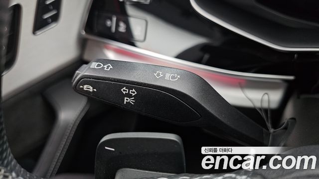 Audi Q8 55 TFSI Quattro Premium