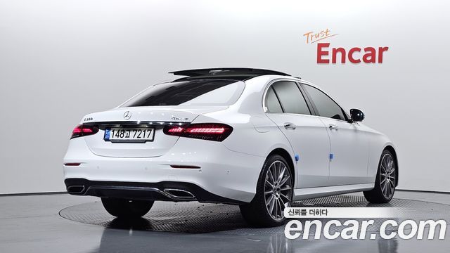 Mercedes-Benz E-Class E350 4MATIC AMG Line