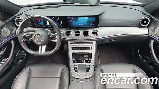 Mercedes-Benz E-Class E350 4MATIC AMG Line