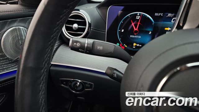 Mercedes-Benz E-Class E350 4MATIC AMG Line
